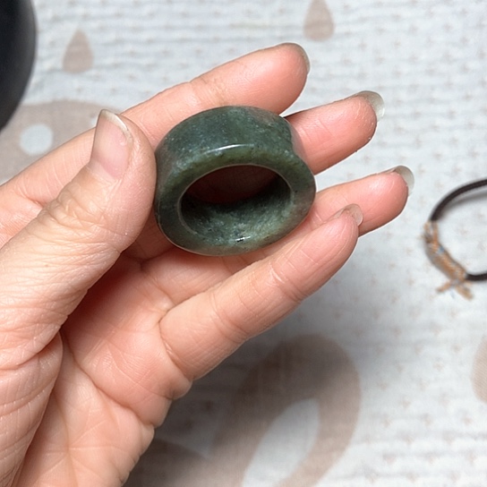 岫岩河磨玉（透闪石质玉）无未镶嵌