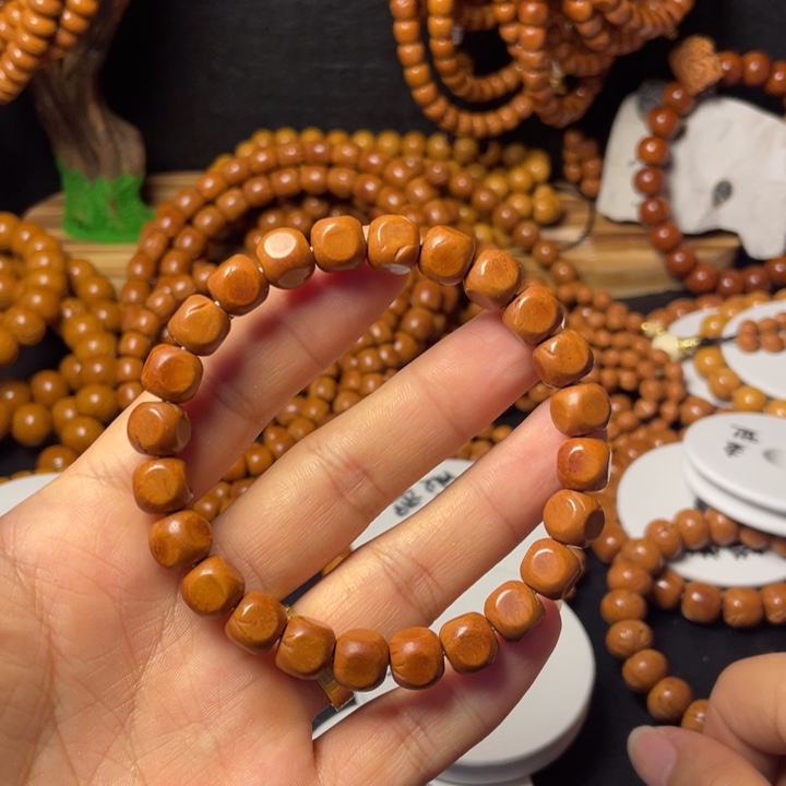 把件桃核龙纹桃核六方手串