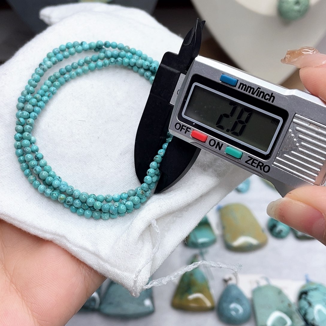 绿松石绿松石未镶嵌