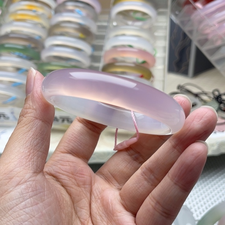 手镯玛瑙/玉髓未镶嵌