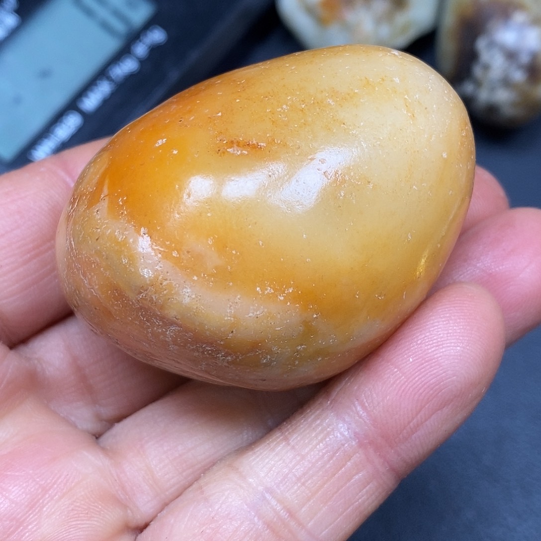 和田玉未镶嵌珠宝奇石