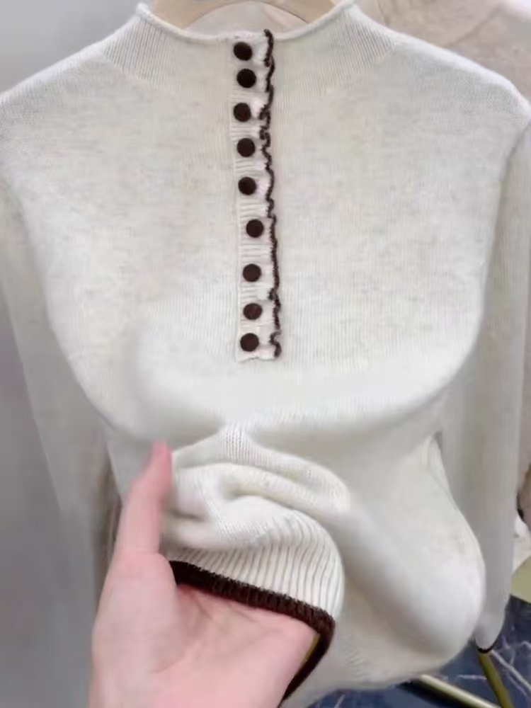 半高领单排扣针织上衣长袖显瘦毛衣纽扣装饰大码高级感针织衫