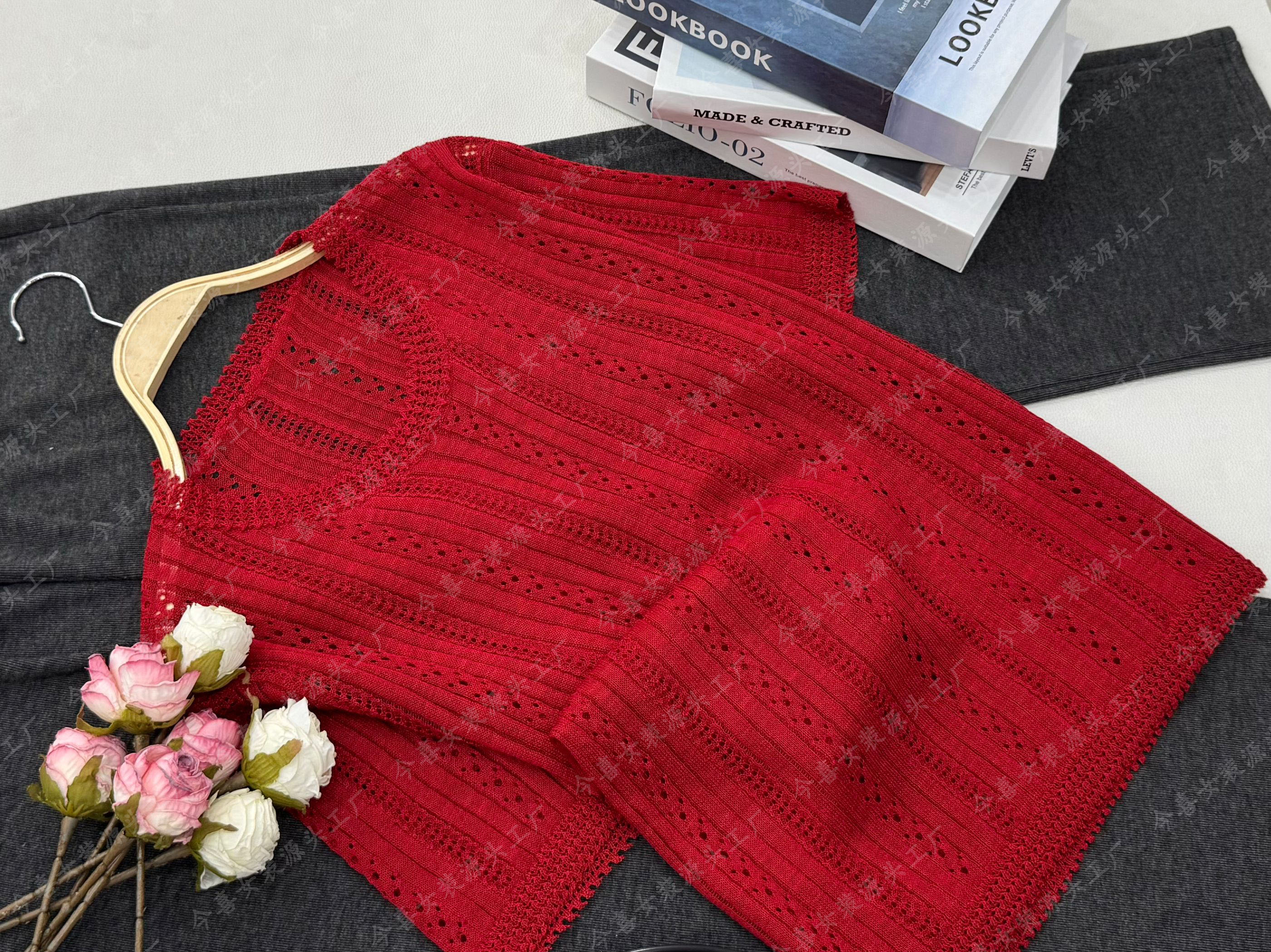 【红色镂空】新款时尚套头短袖针织衫QC3511