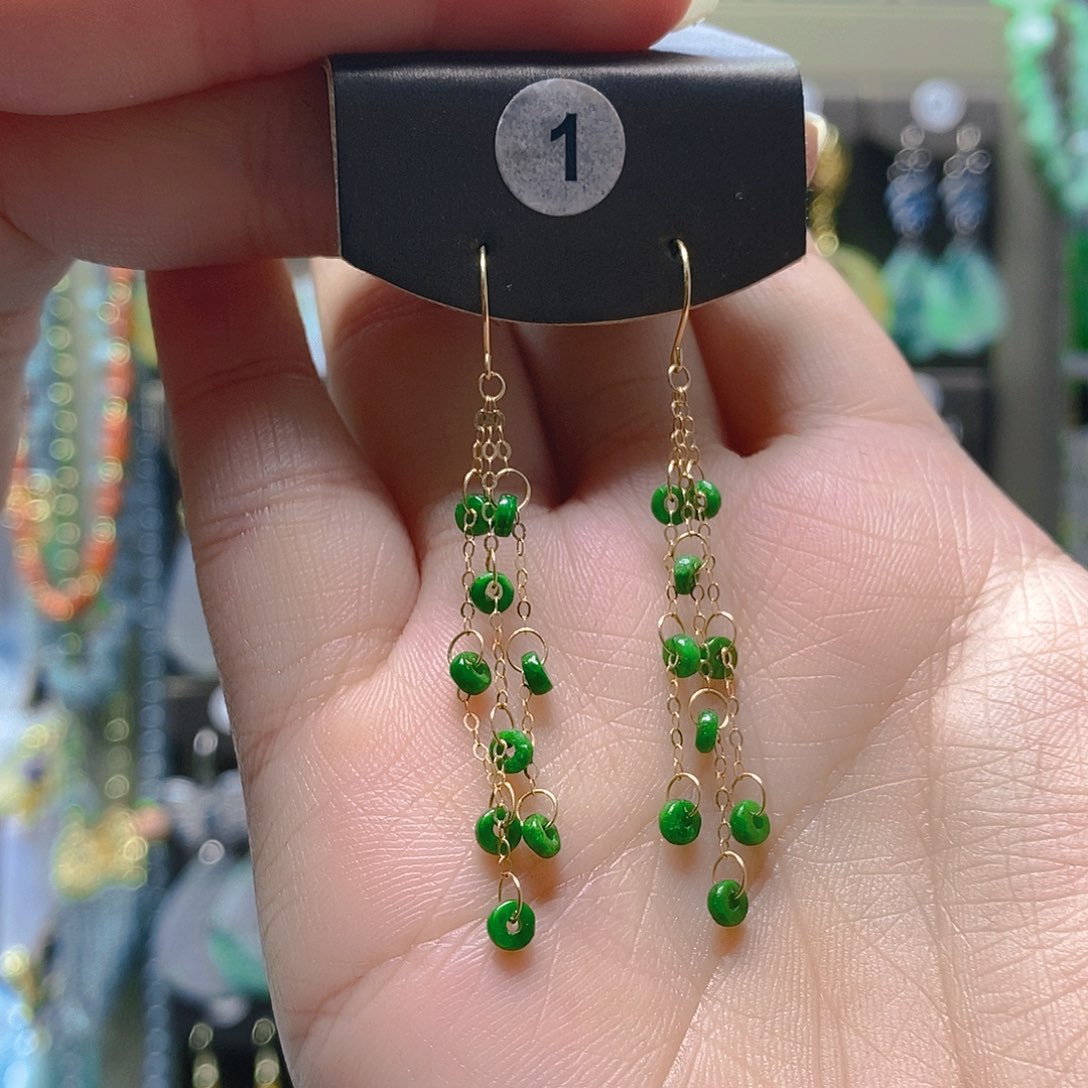 18K金镶嵌翡翠耳饰翡翠