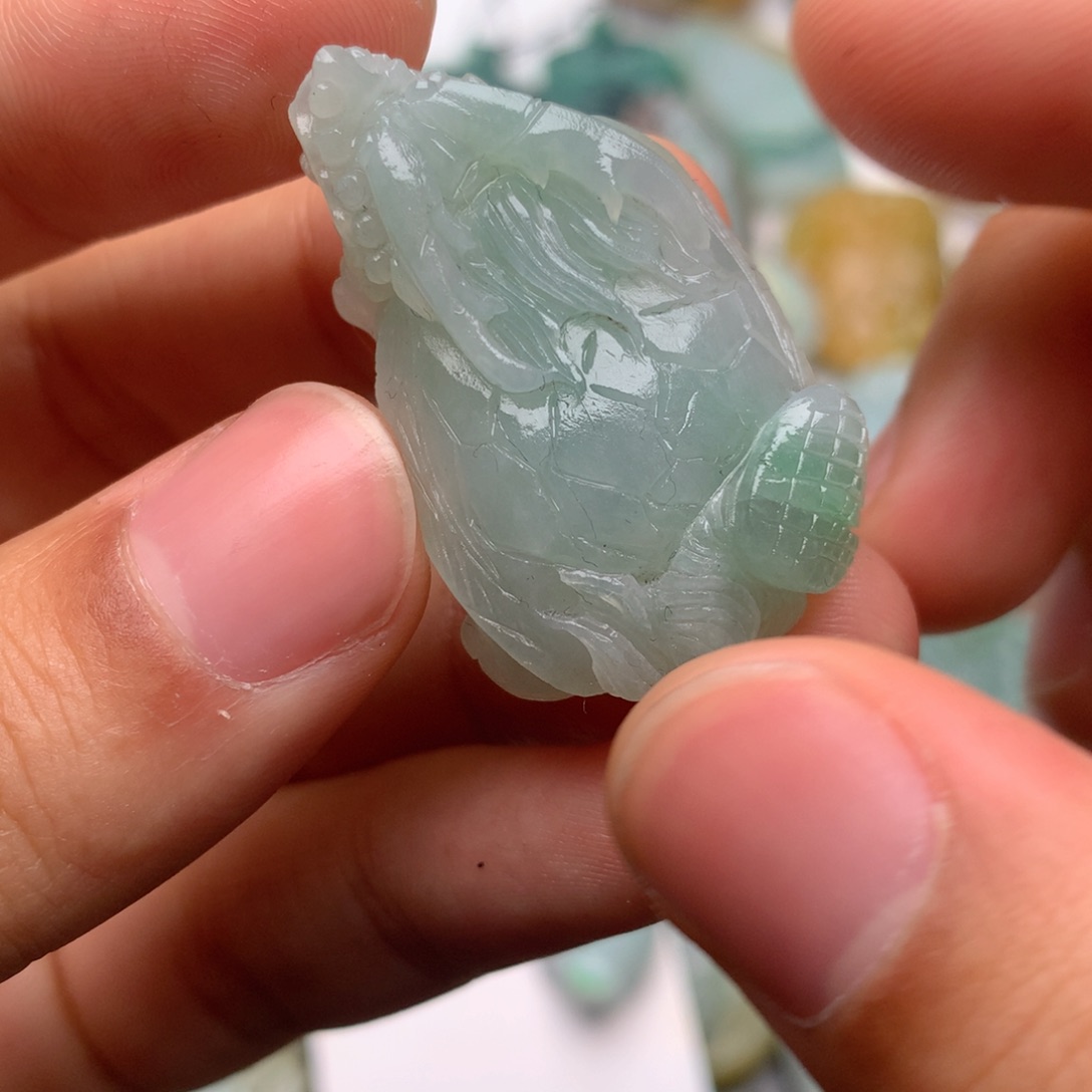 定制翡翠未镶嵌翡翠