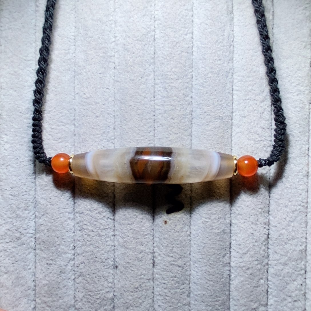 玛瑙/玉髓颈饰未镶嵌