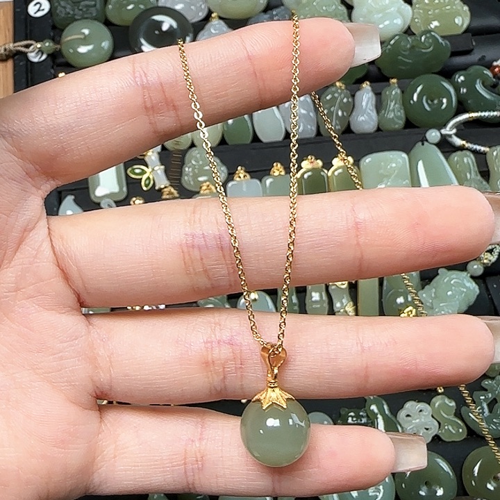 和田玉银S925镶嵌颈饰送链子送绳