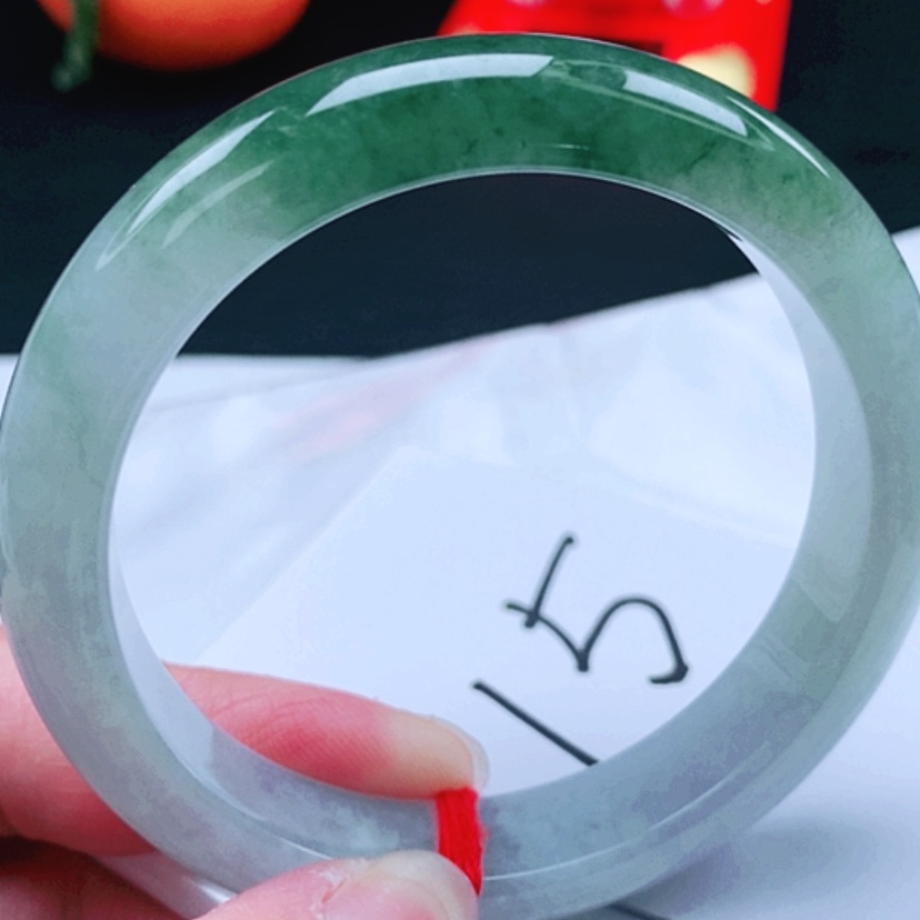 【闪购商品】翡翠手镯未镶嵌57圈