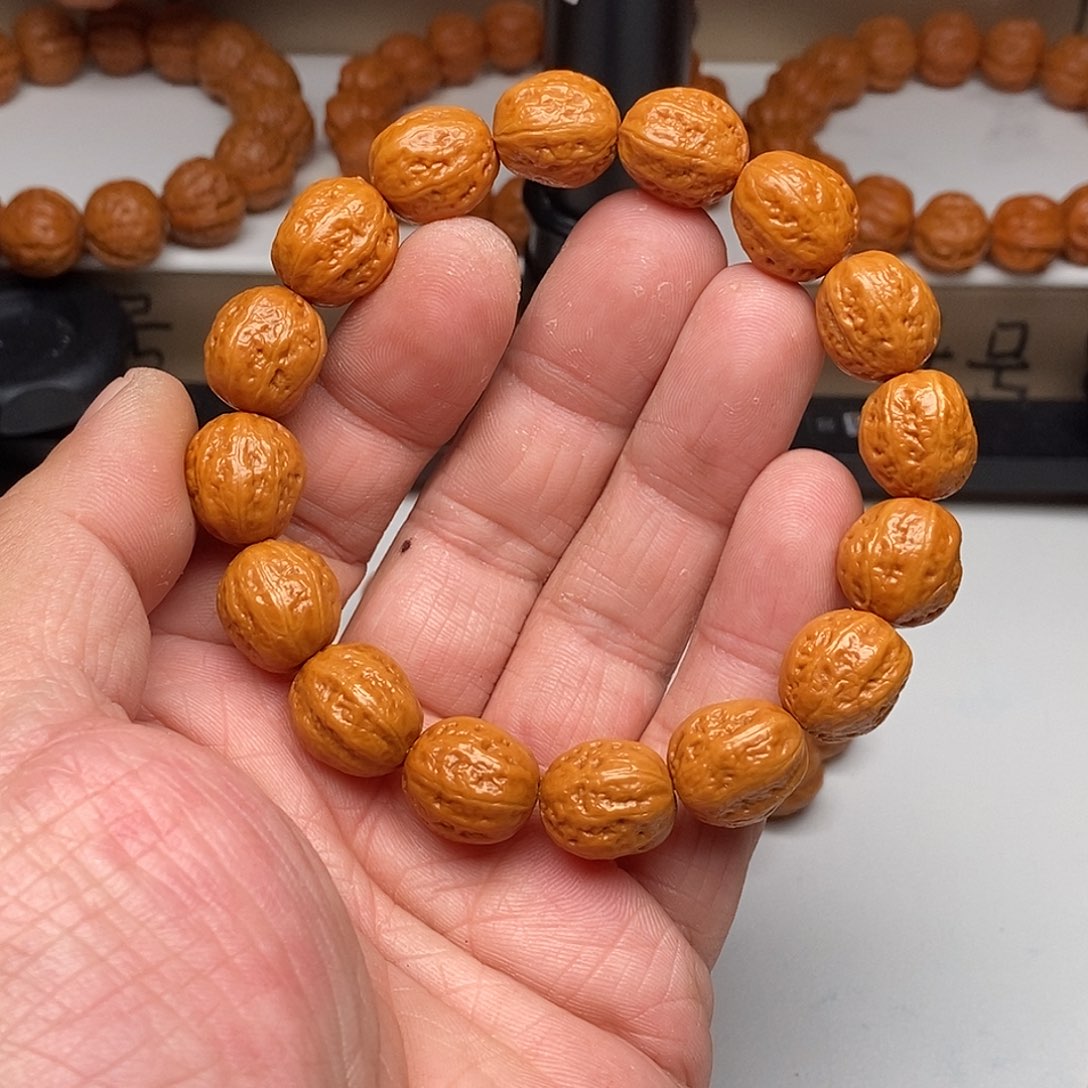 木质文玩核桃1.4金豆子