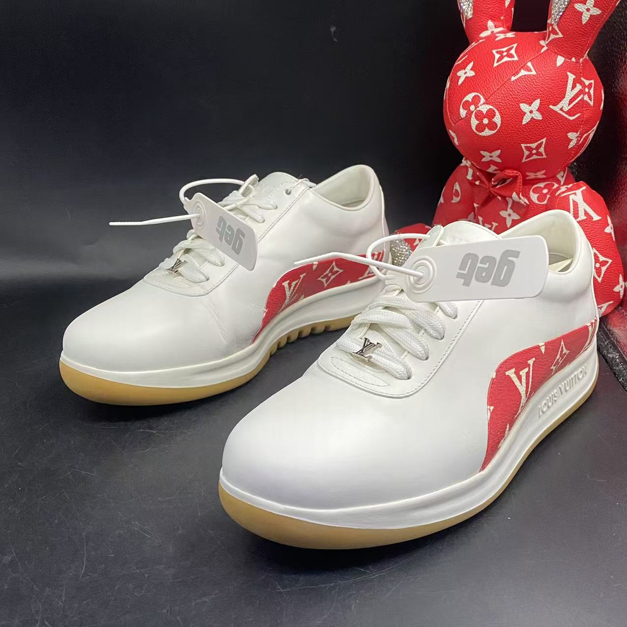 95新 LouisVuitton/路易威登 【聚星优选】白红联名板鞋40.5/39.5码