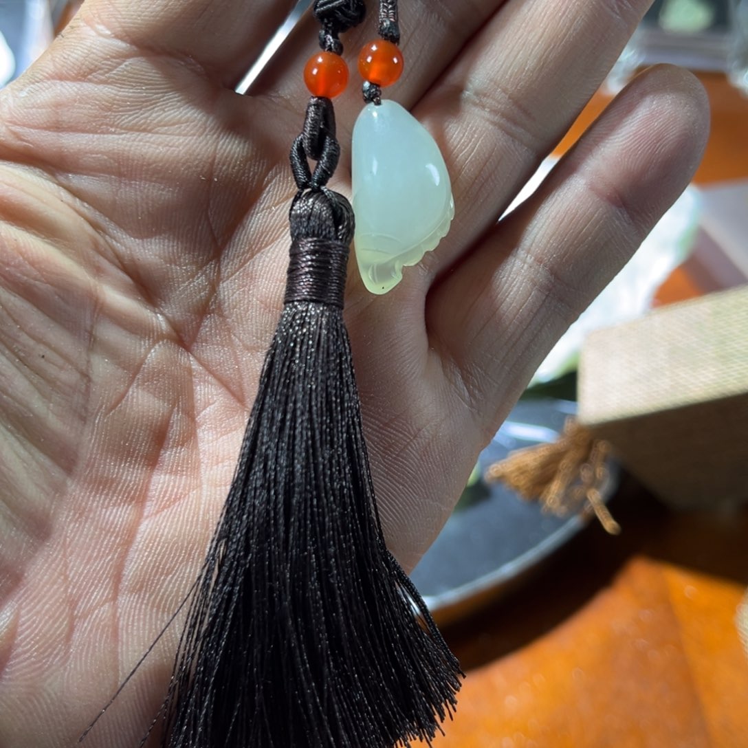 蛇纹石玉未镶嵌珠宝奇石