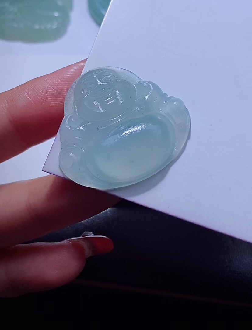 天然翡翠未镶嵌佛公