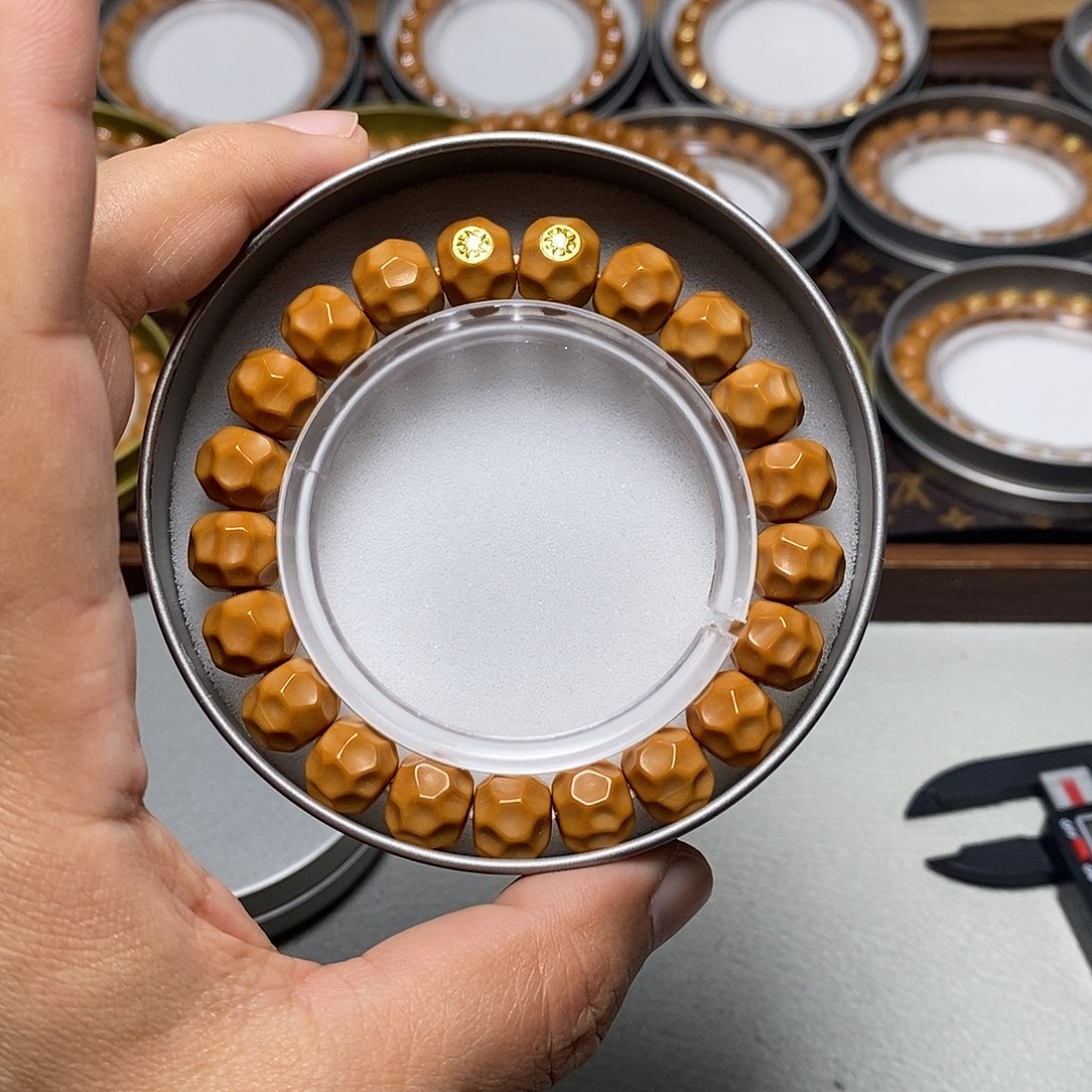 猴头核桃手串24号18k双标龙炎黑金无相11+左右