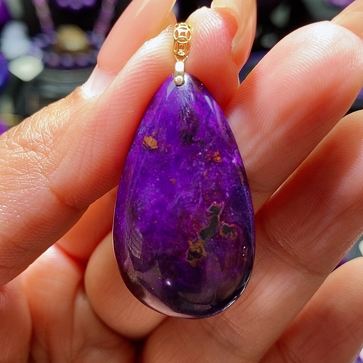 苏纪石（舒俱来）吊坠18K金镶嵌