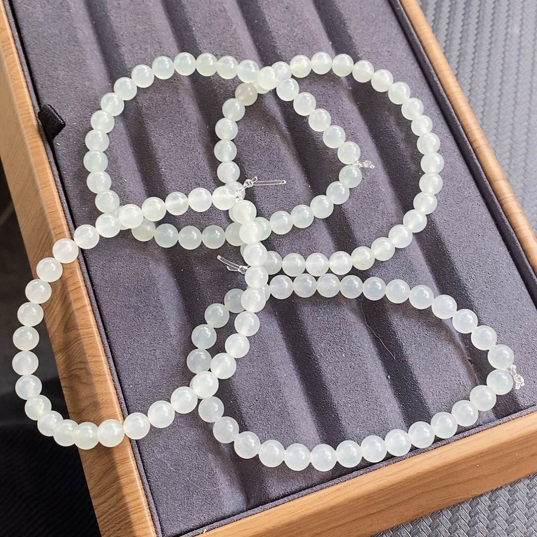 未镶嵌定制翡翠陳*生定制毛货