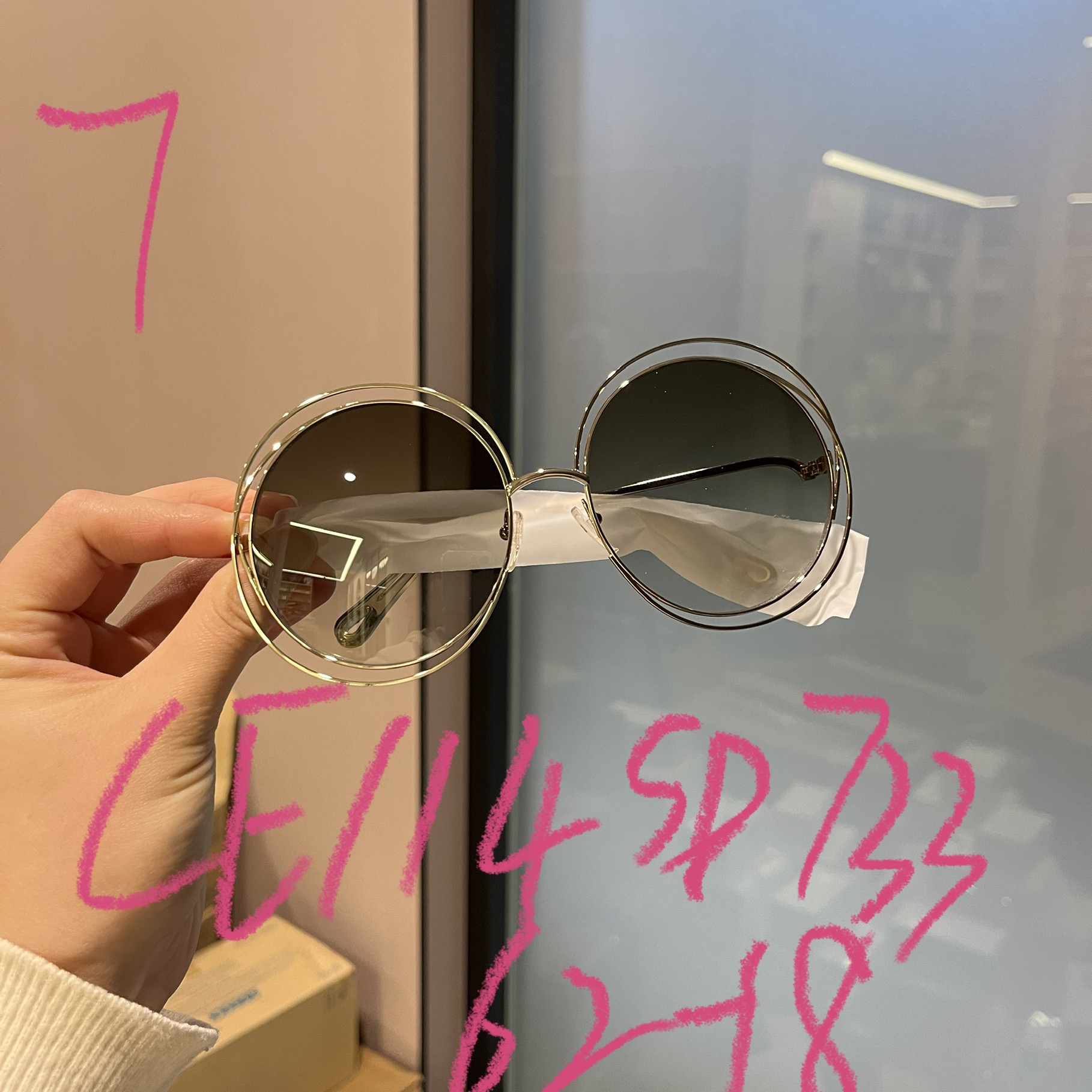 太阳眼镜 女士    ce114sd73362-18 眼镜盒有磨损 完美主义慎拍！