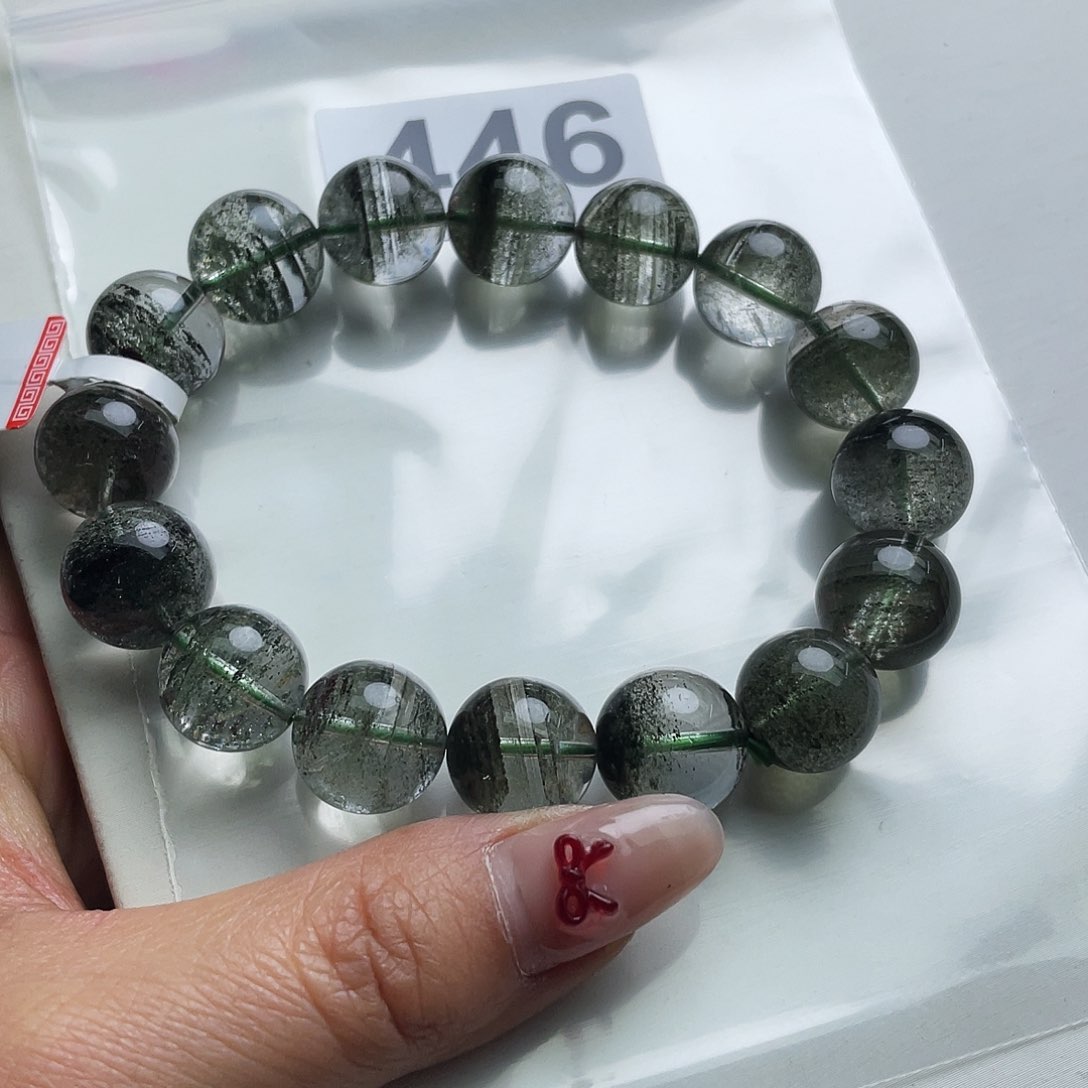 水晶手串446。未镶嵌R***汝