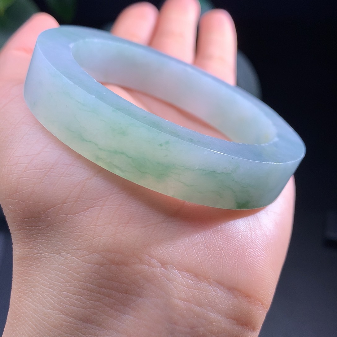 定制翡翠手镯未镶嵌