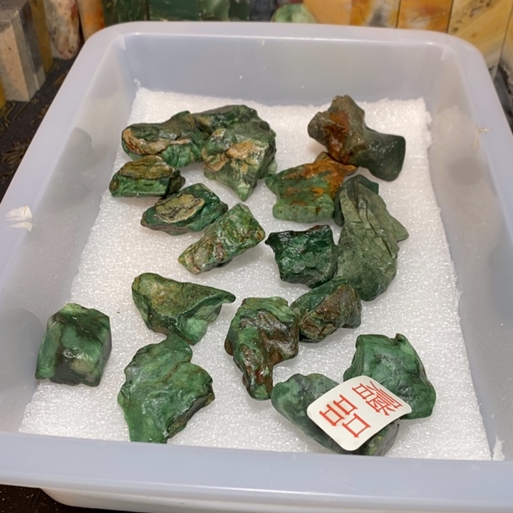 昌化鸡血石昌化绿