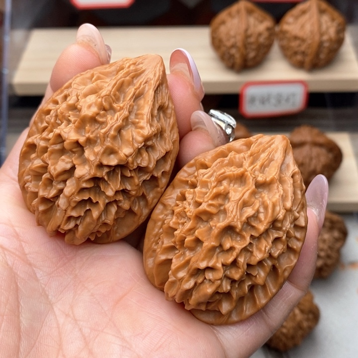 核桃把件招财鼠核桃