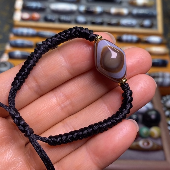 未镶嵌玛瑙/玉髓珠宝半成品