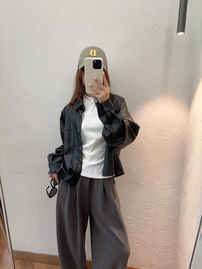 春秋短款皮衣外套翻领15218