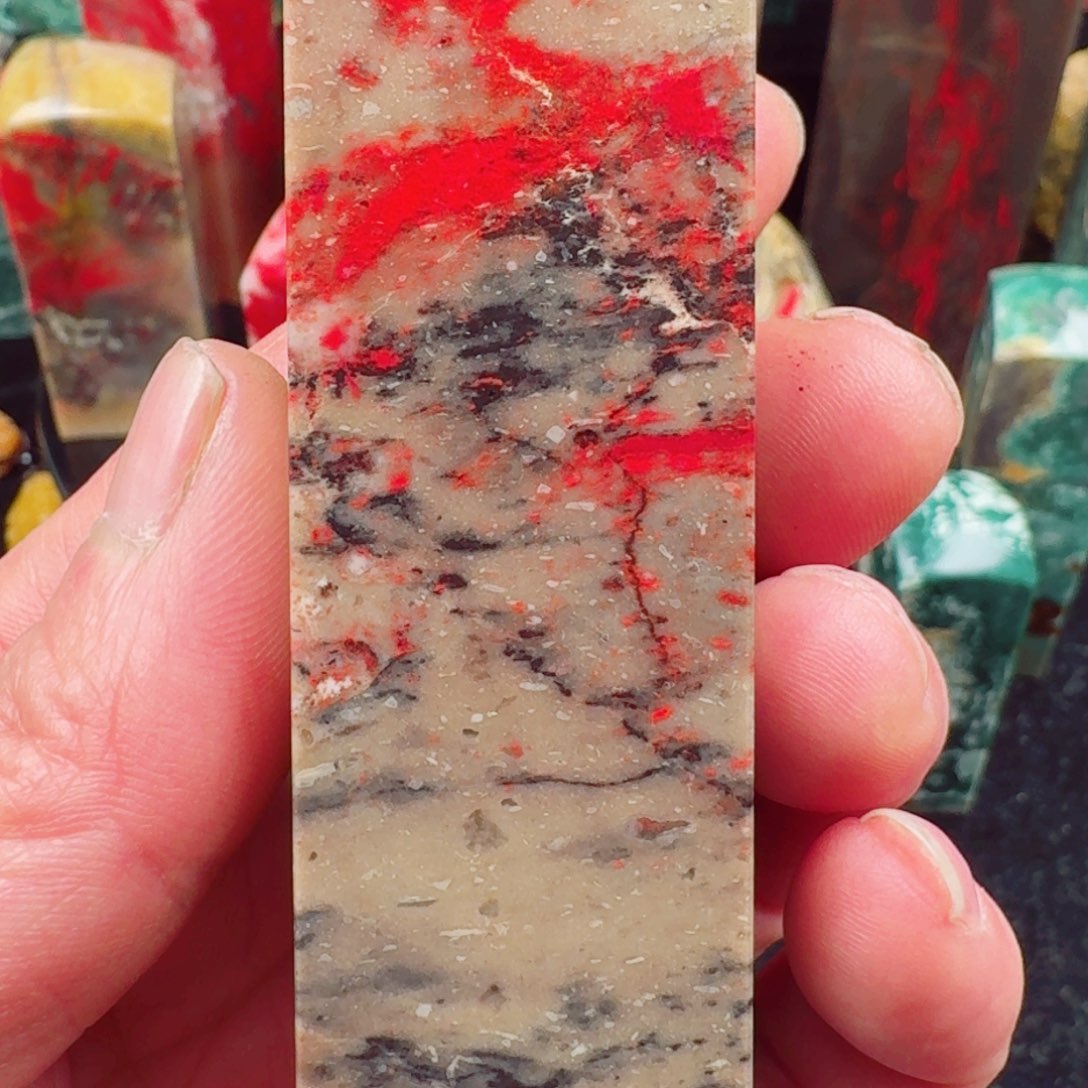 昌化鸡血石北*刘关张