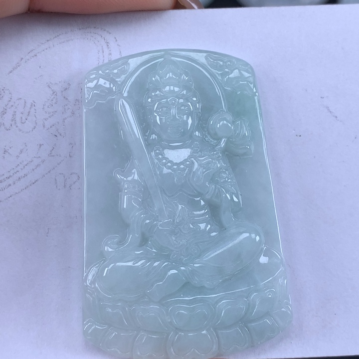 颈饰未镶嵌翡翠虚空