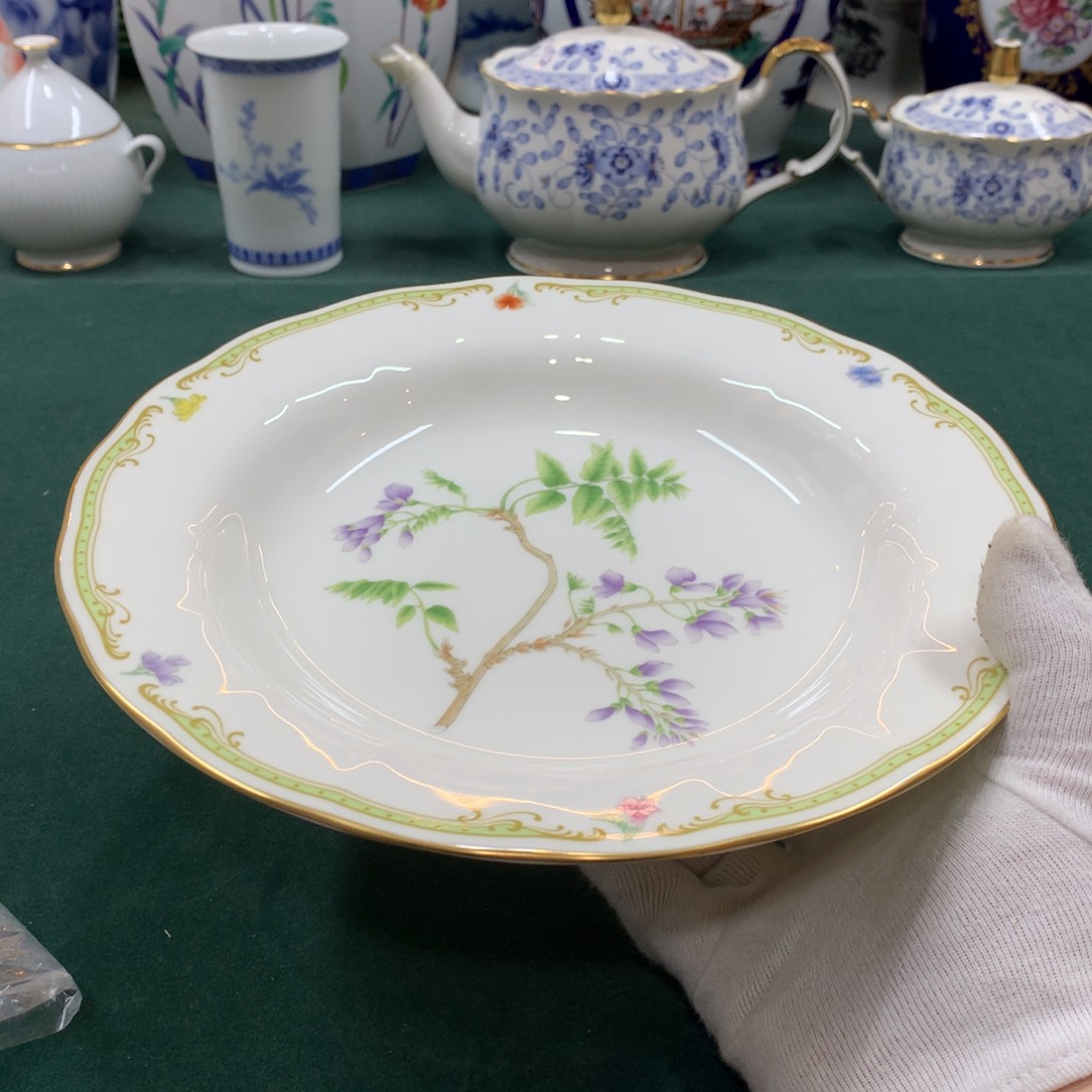 摆件全是大漂亮瓷器啊美美哒