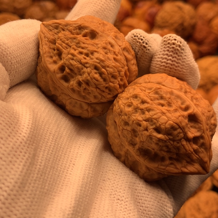 文玩核桃吊坠72……….