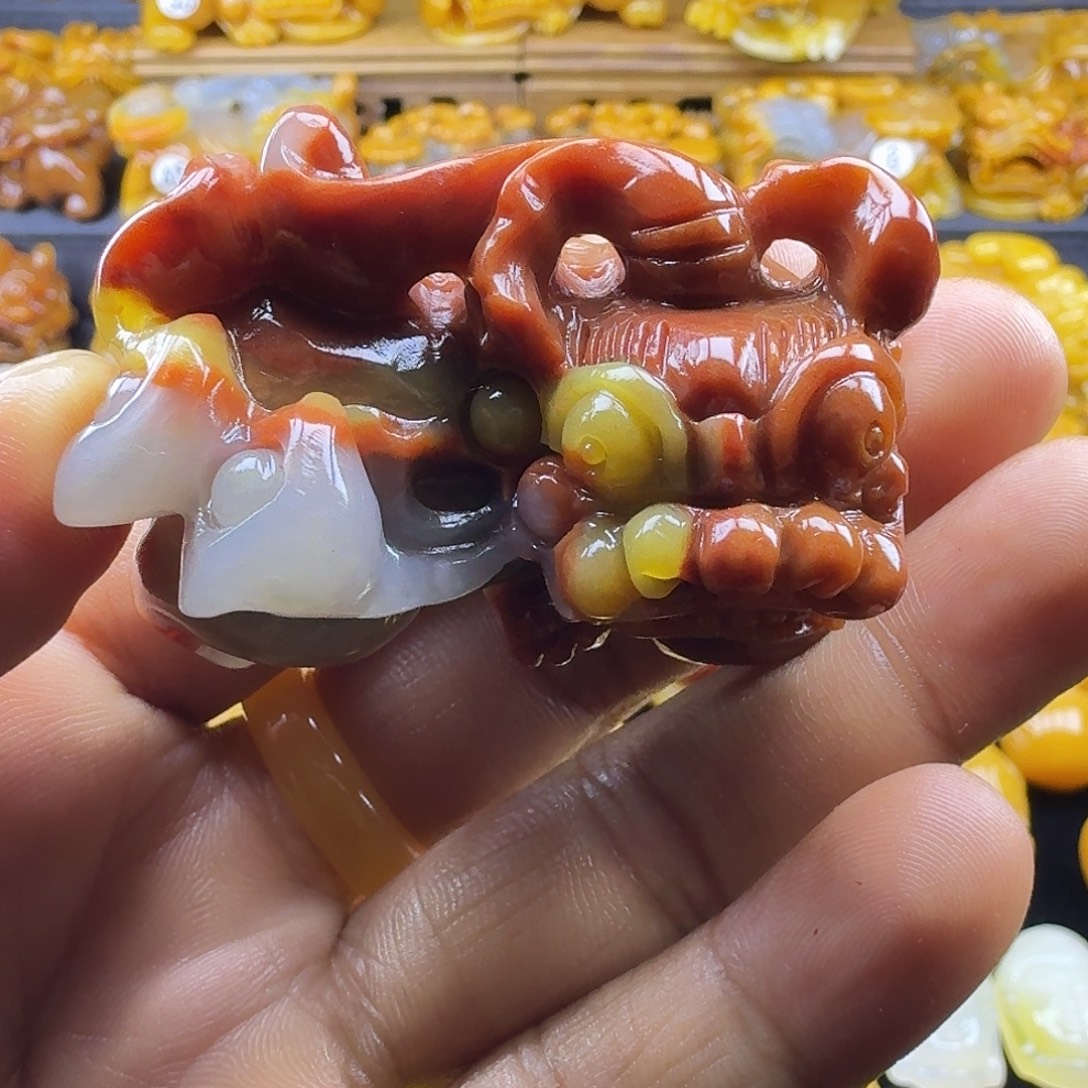 石英质玉（黄龙玉）未镶嵌手把件