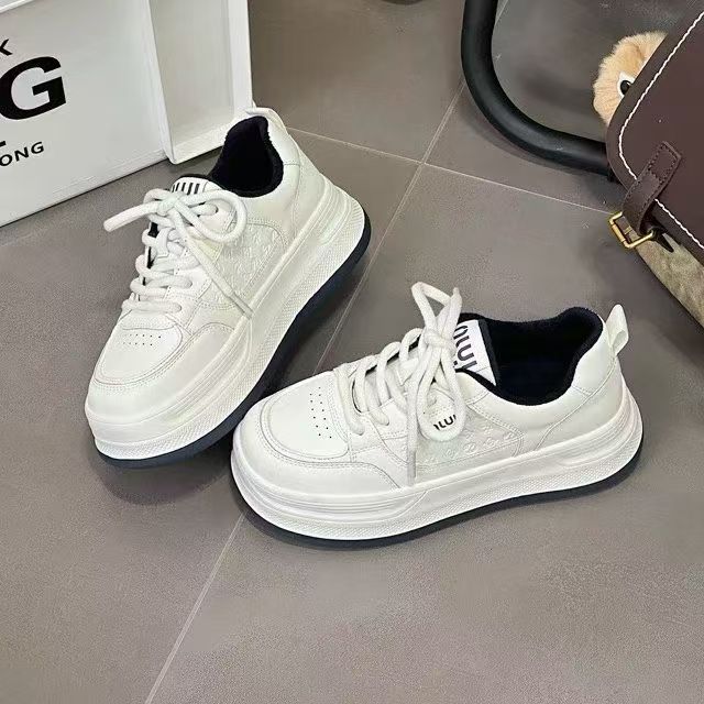 加绒小白鞋皮皮时尚休闲