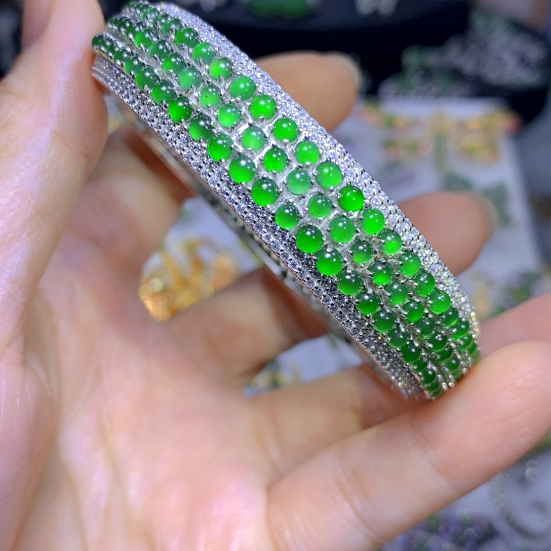 翡翠颈饰银S925镶嵌?****逸天然翡翠