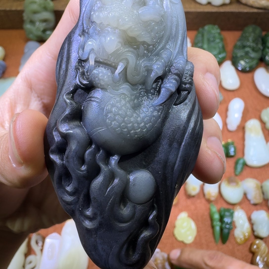 和田玉吊坠(赠链)未镶嵌