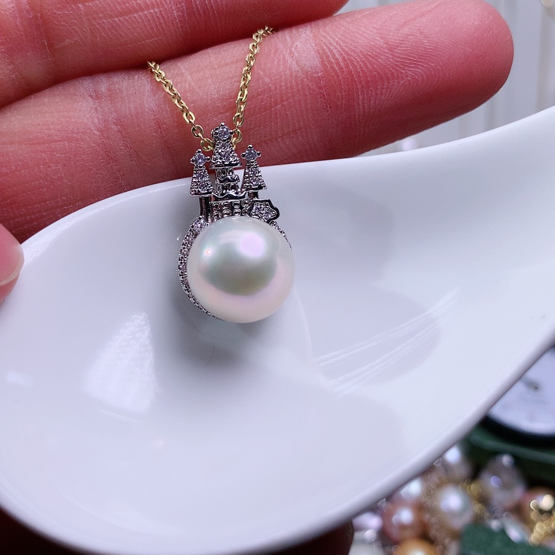 淡水珍珠吊坠(赠链)未镶嵌