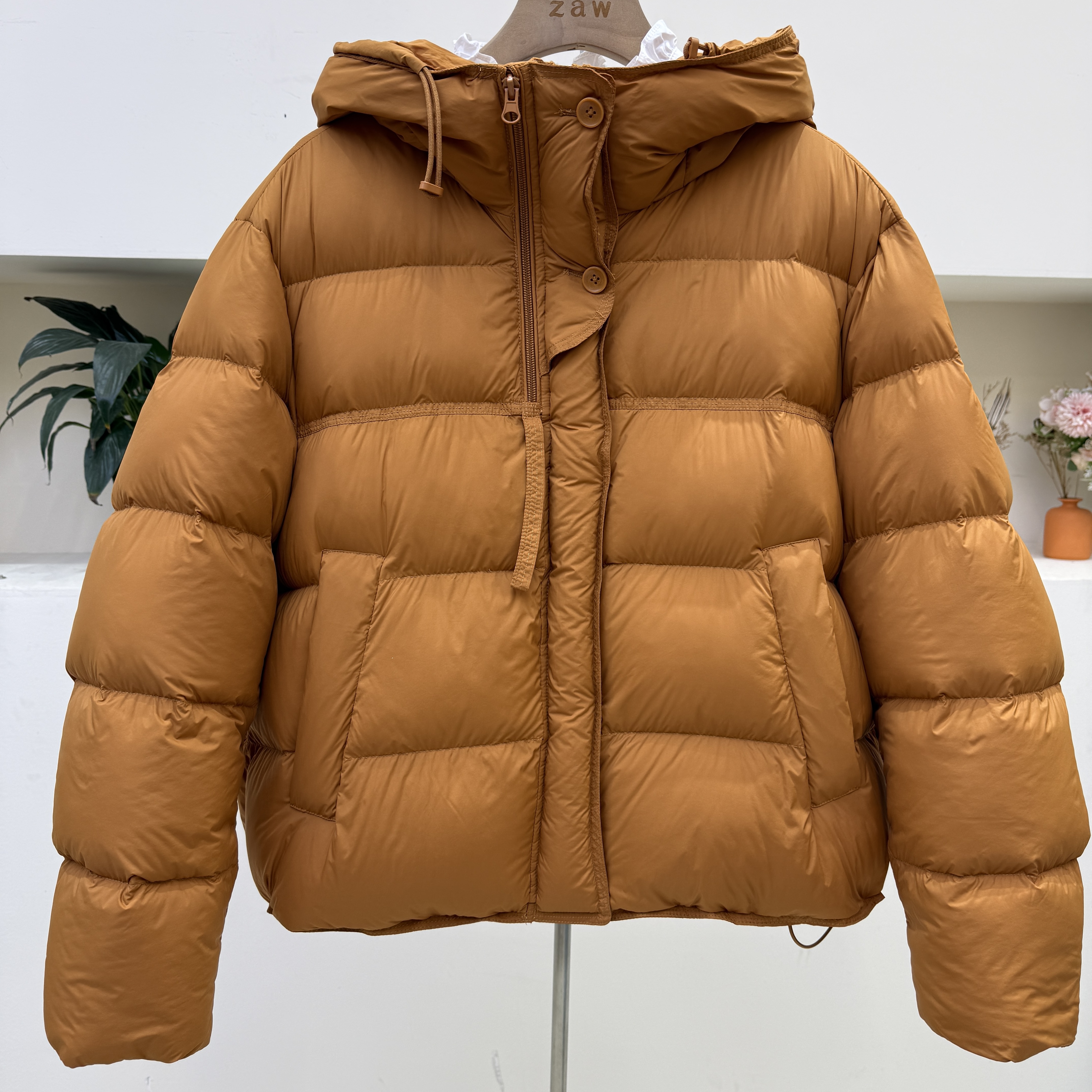 zaw大码女装2025新款羽绒服冬季加厚白鸭绒显瘦保暖胖mm外套