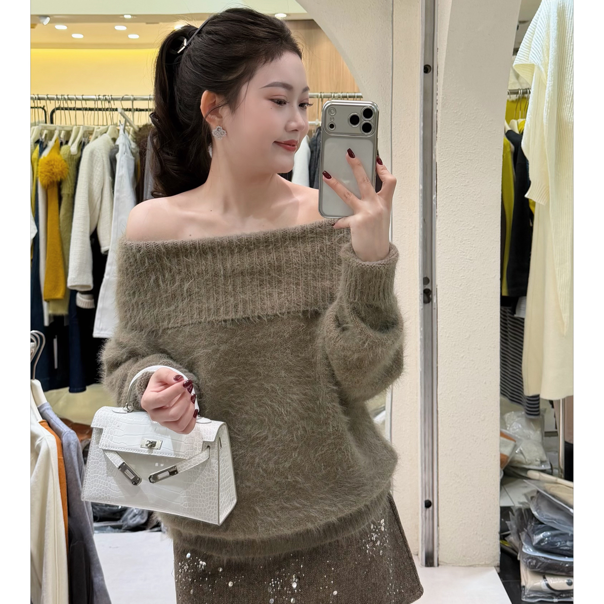 【毛绒软糯】慵懒温柔风一字肩显瘦针织衫毛衣可半高领穿可露肩穿