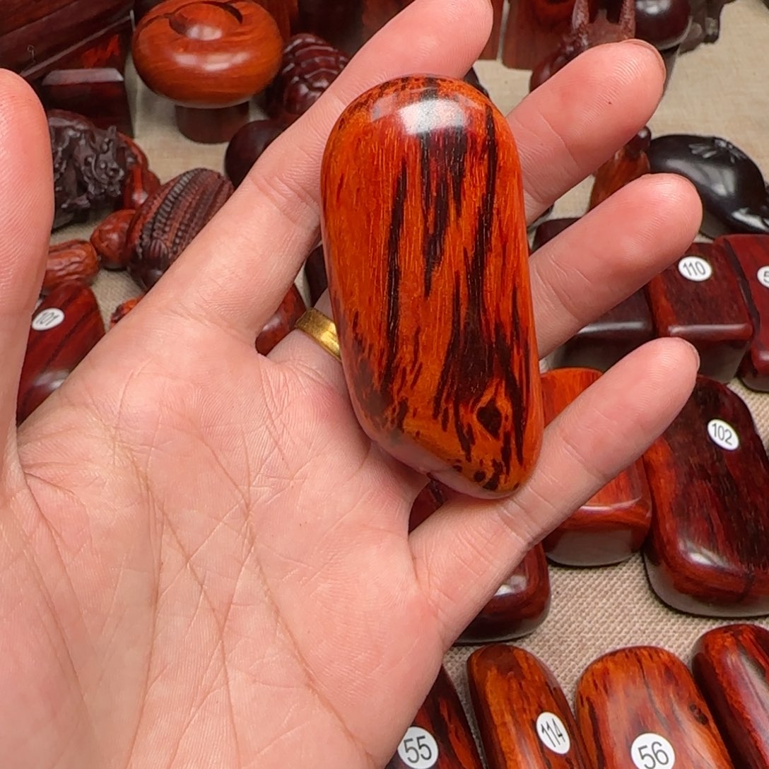 檀香紫檀（小叶紫檀）