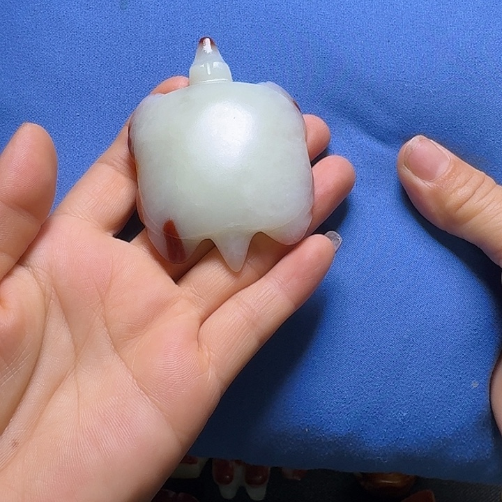 尹***）和田玉（糖玉）未镶嵌颈饰