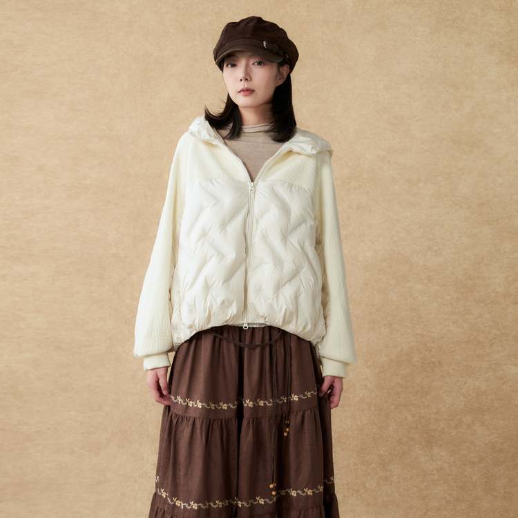 西町村屋百搭羽绒服女装2025秋季新款拼接连帽短款外套XHAC10061