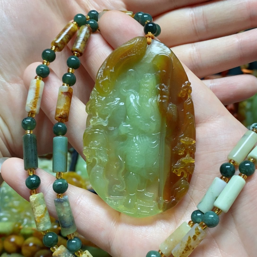 岫玉吊坠(赠链)未镶嵌信*