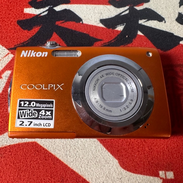 99新 Nikon/尼康 尼康s3000功能正常质保15天配件齐全拆封不退