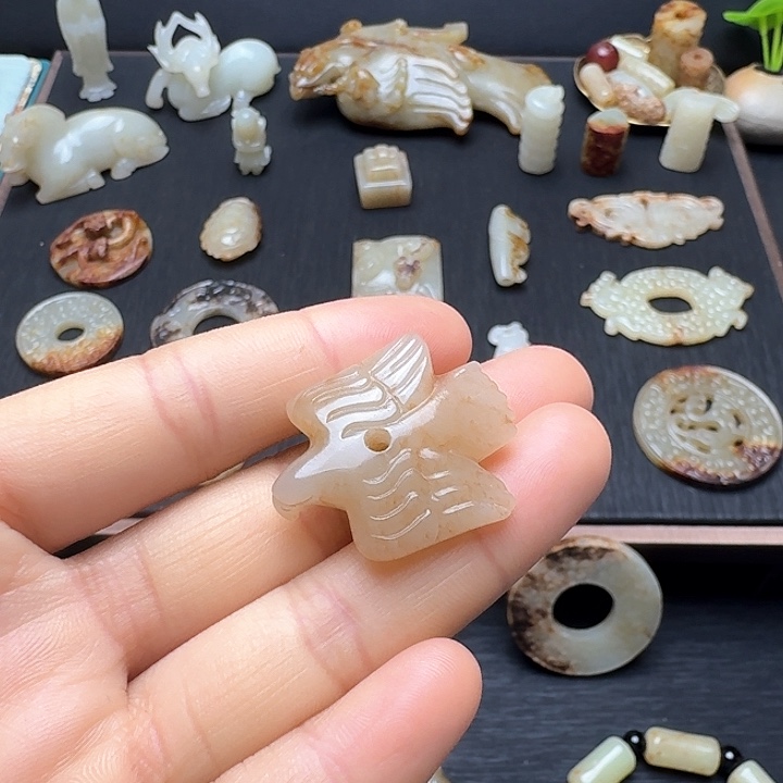 和田玉挂件未镶嵌