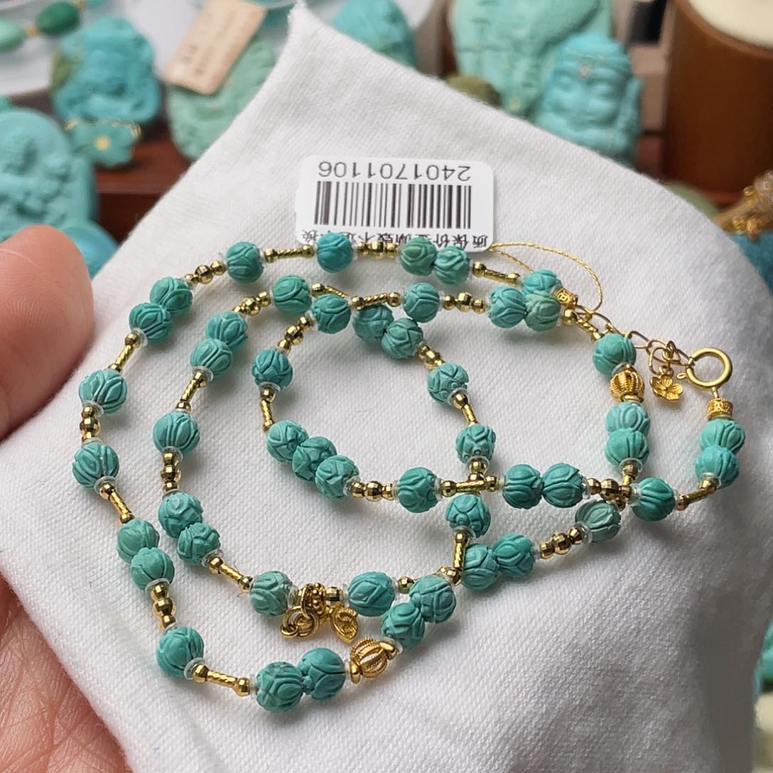 绿松石珠宝奇石18K金镶嵌