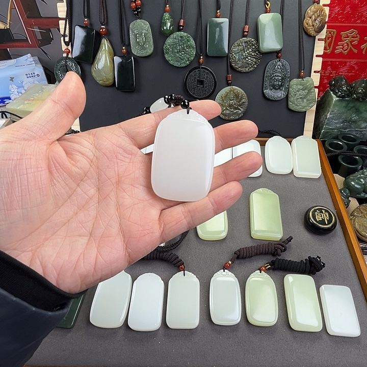 大***喵玉白四六圆头祥云牌