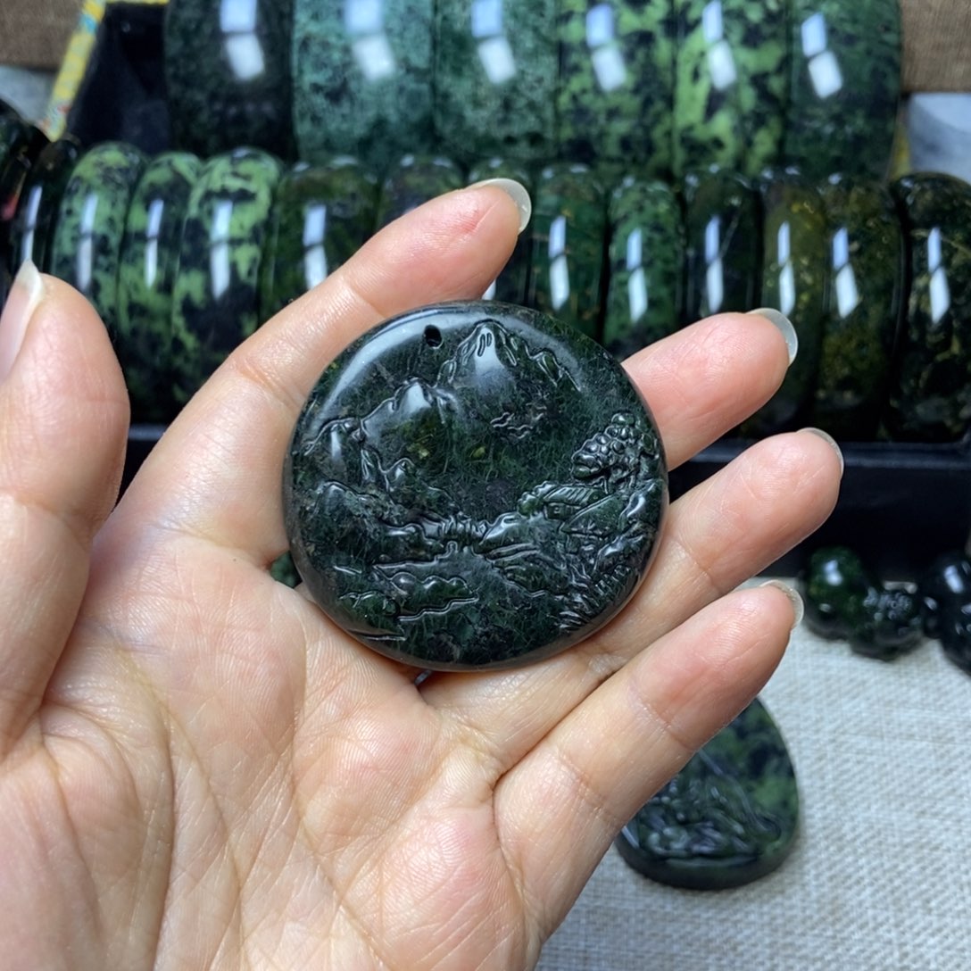 蛇纹石玉未镶嵌药王石