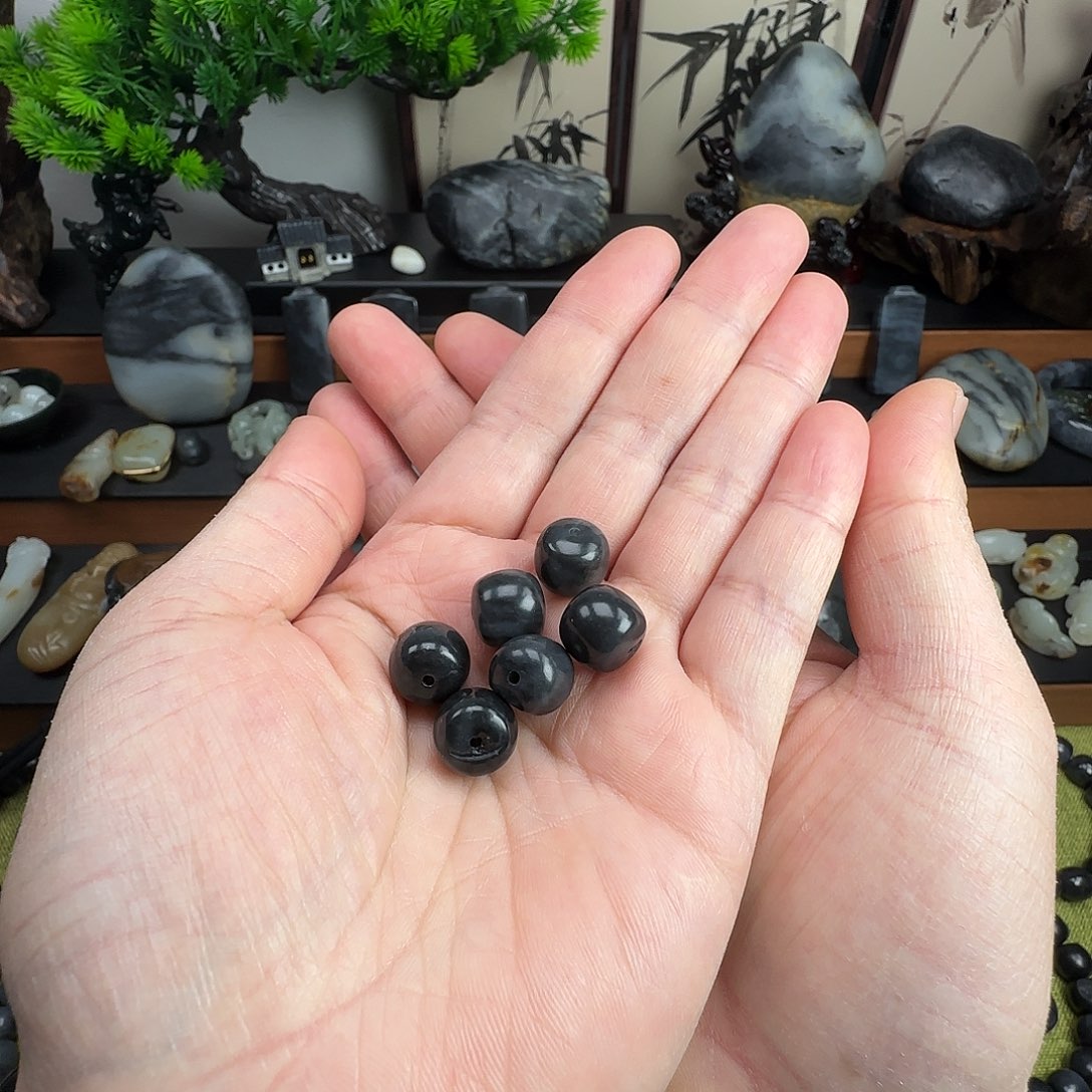 默***生和田玉未镶嵌挂件