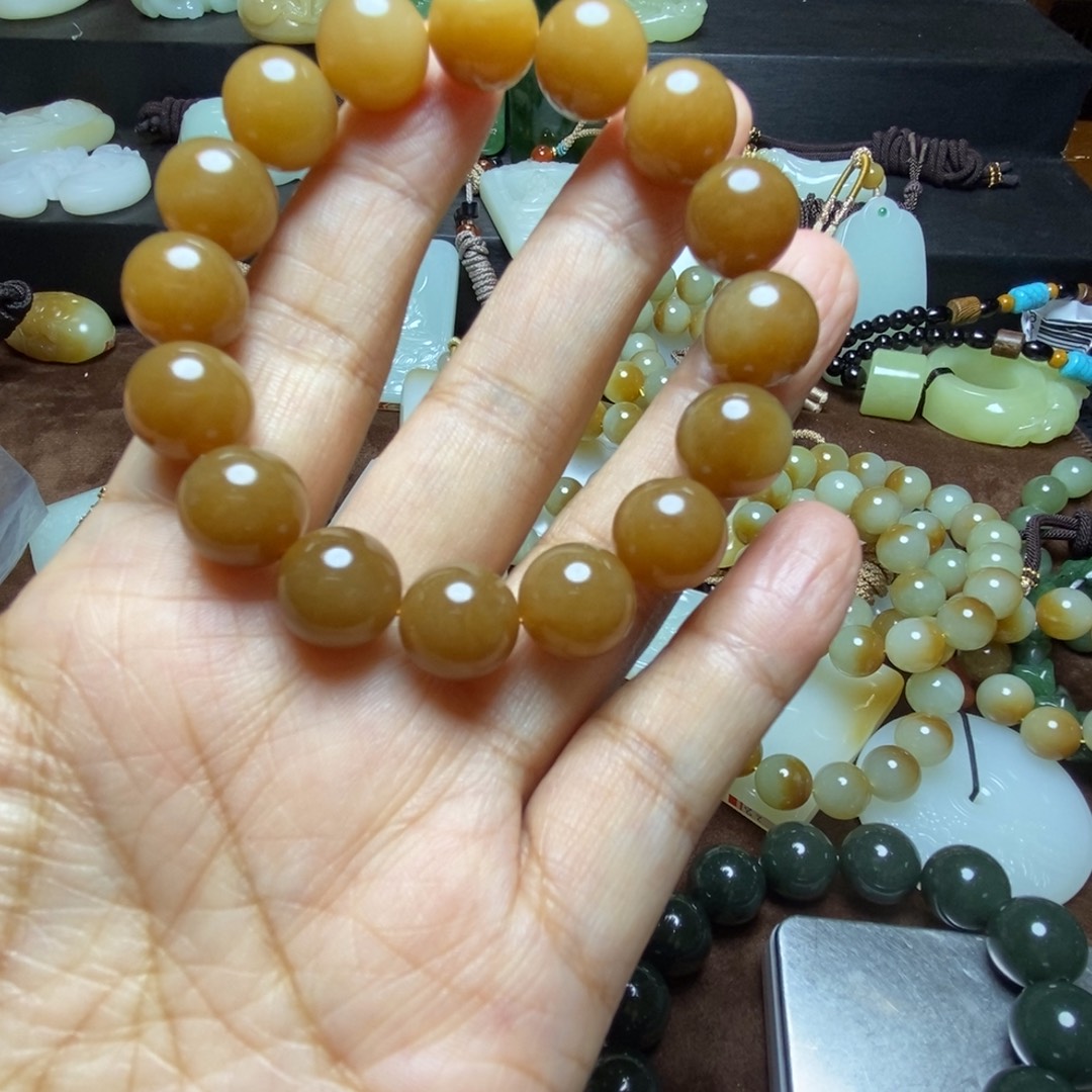 悟***尽和田玉未镶嵌手串