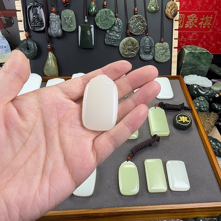 用***开玉白三五圆头无事牌