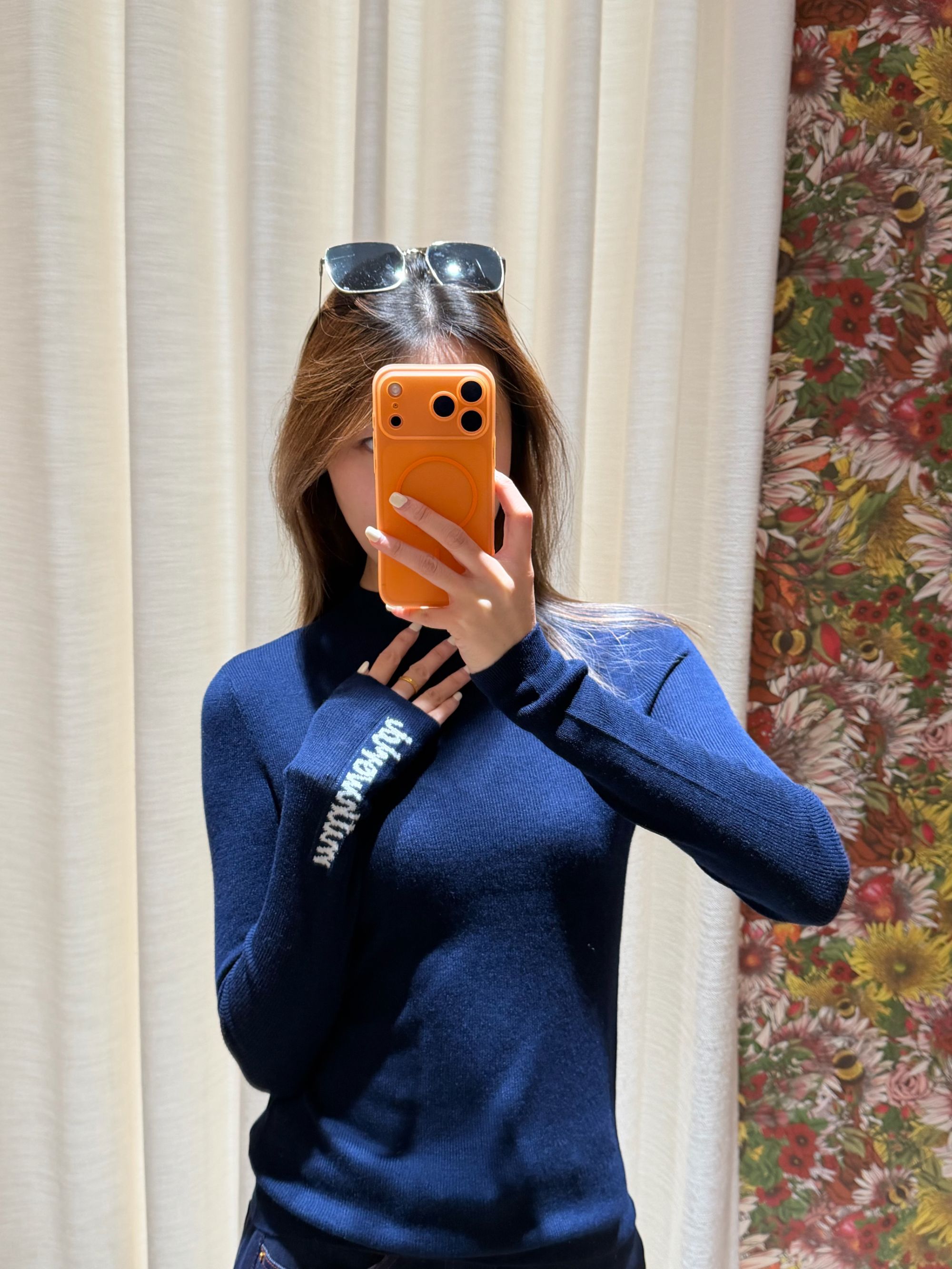 新上经典LOGO修身针织衫